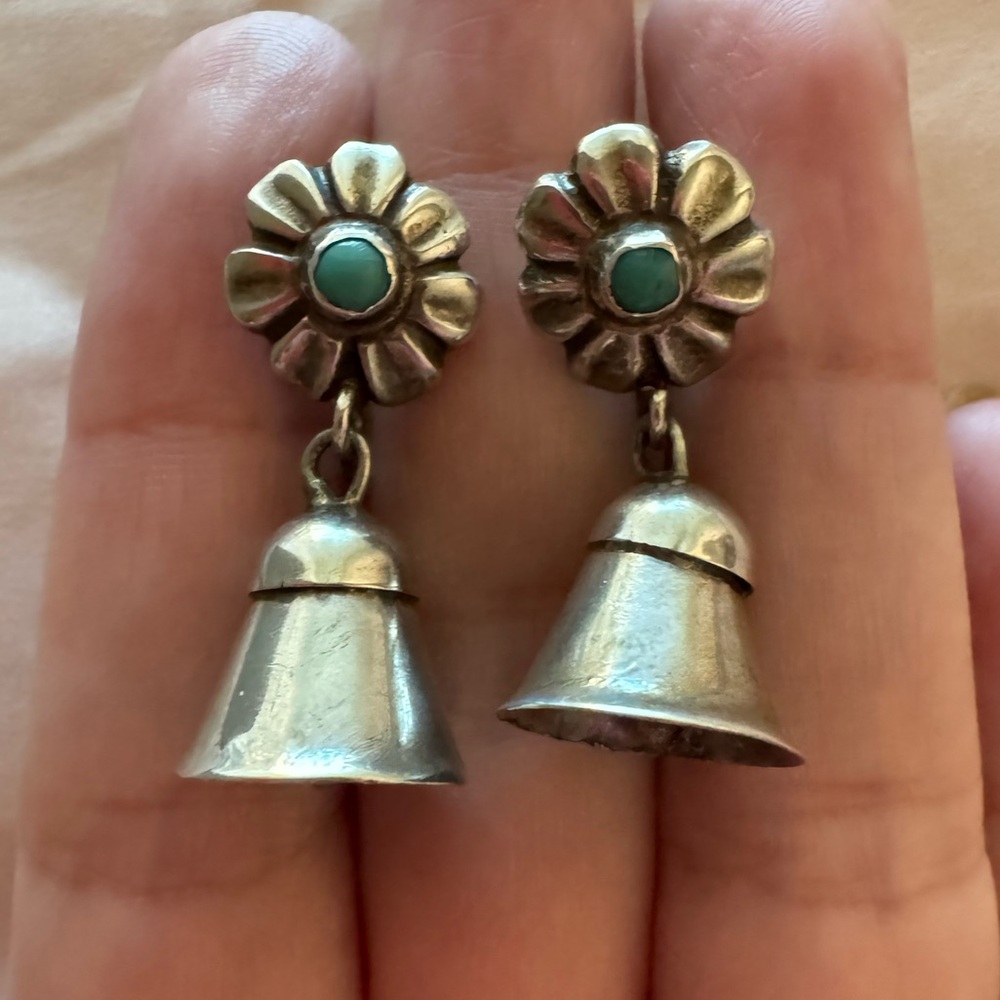 Vintage Sterling Silver Flower Bell Earrings